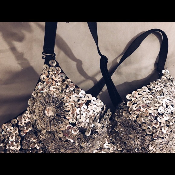 Diamond/Sequin Rave Bra ✨ - Picture 5 of 5